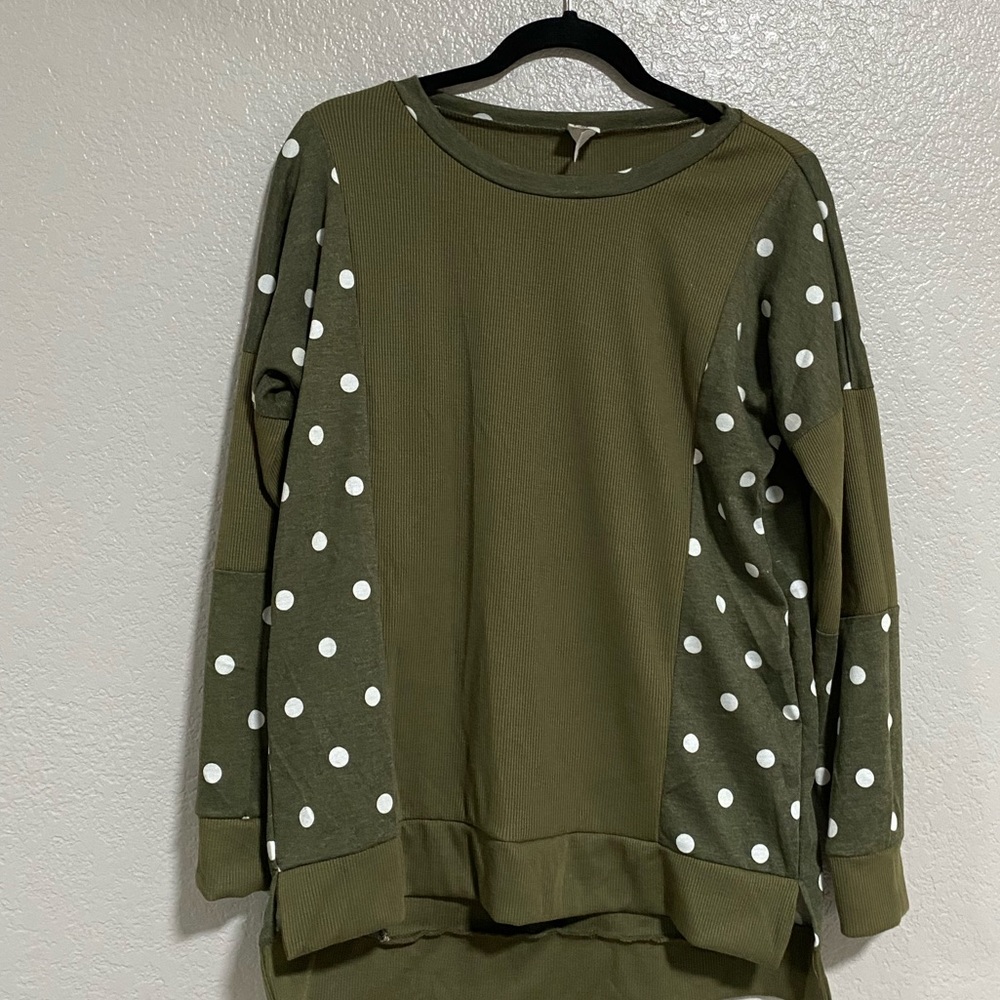 Sew in Love size small olive green and white polka dot